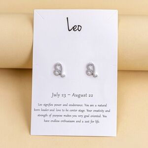 *JULANE* Silver Leo Fashion Horoscope Earrings